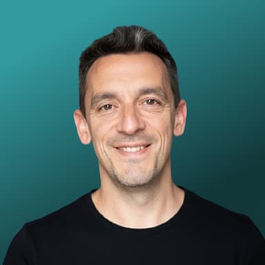 Julien Casanova, Consultant Automatisation & IA